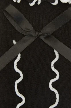 Contrast Trim Knee Socks