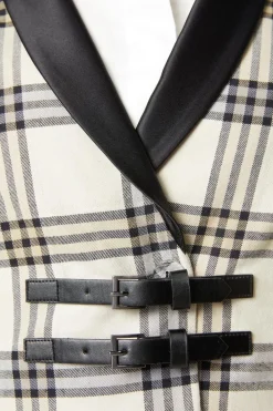 Crescent Tartan Tail Coat