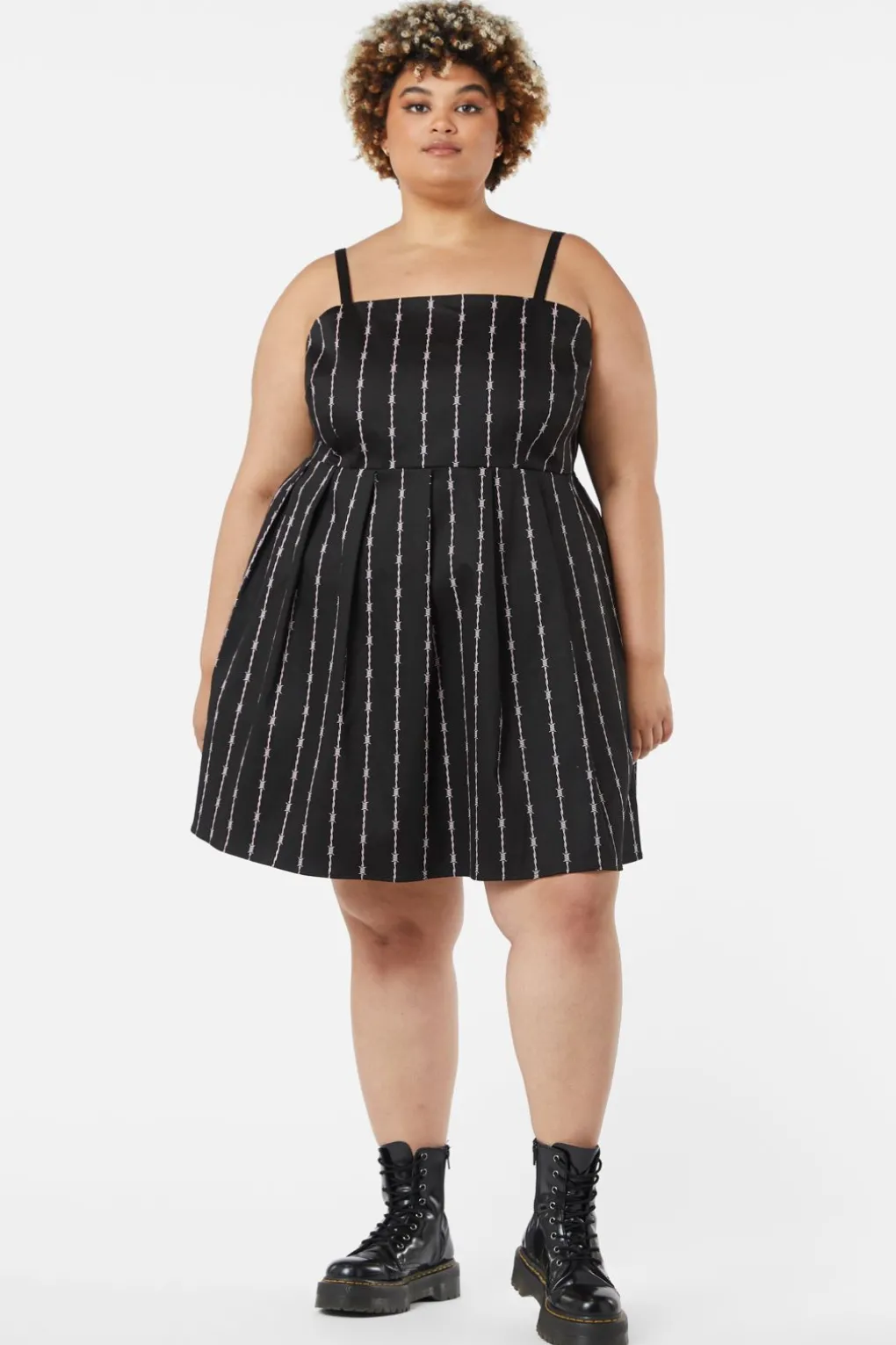 Curve Barbed Wire Bustier Pleated Dress