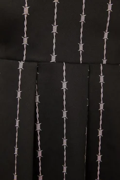 Curve Barbed Wire Bustier Pleated Dress