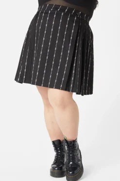 Curve Barbed Wire Pleated Slider Skirt
