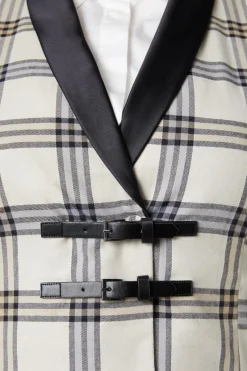 Curve Crescent Tartan Tail Coat