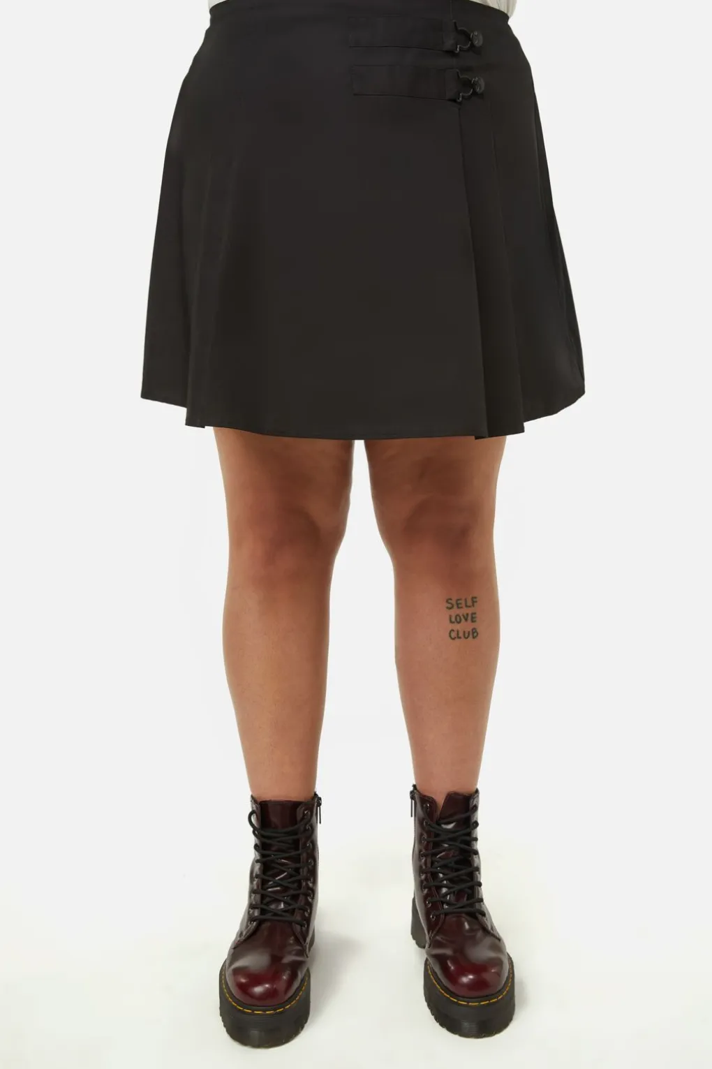 Curve Field Work Pleated Skirt