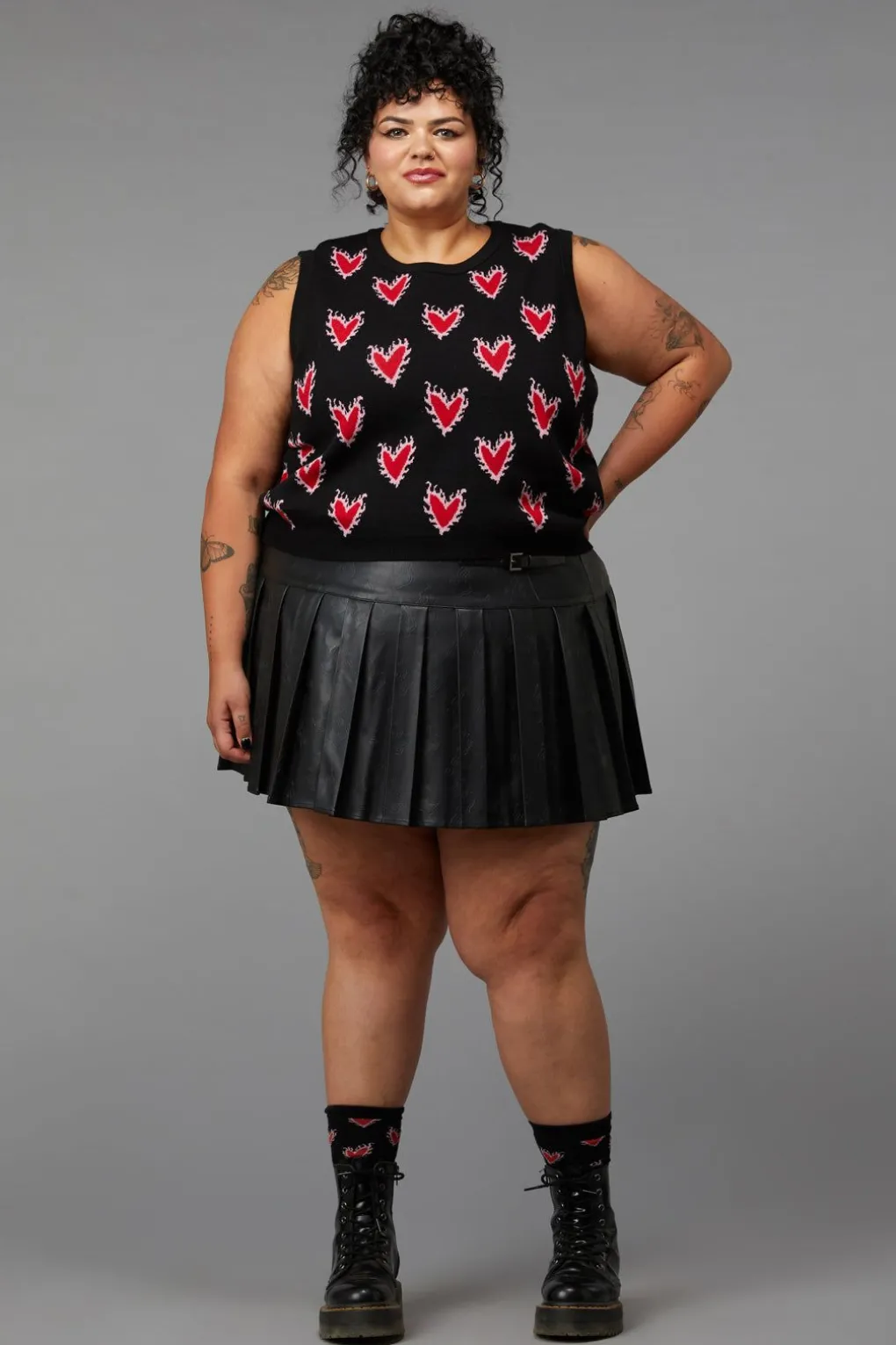 Curve Flamin Embossed Pu Skirt