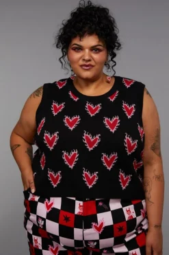 Curve Flamin Hearts Vest