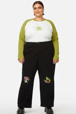 Curve Frog Patch Jean