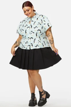 Curve Penguin Blouse
