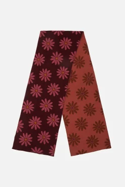 Daisy Knit Scarf