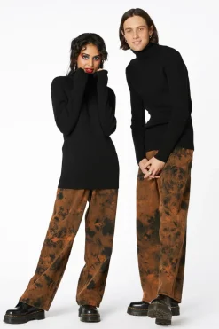 Danger Unisex Knitted Skivv