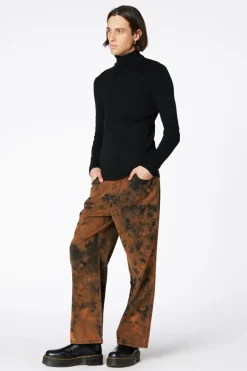 Danger Unisex Knitted Skivv