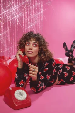 Flamin Hearts Velour Short