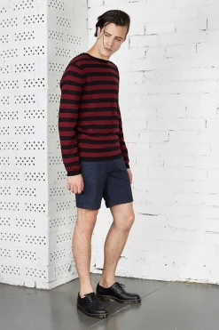 Hold The Rabbit Short