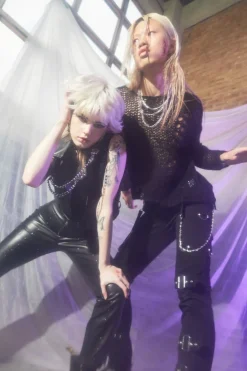 Iggy Distressed Unisex Knit