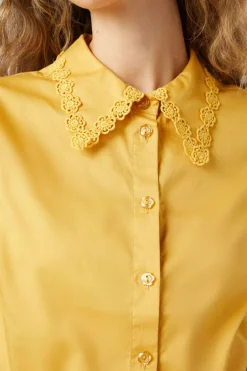 Lacey Flower Blouse