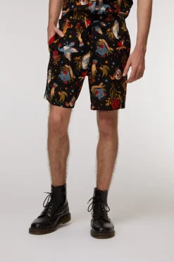 Land Down Under Trunk