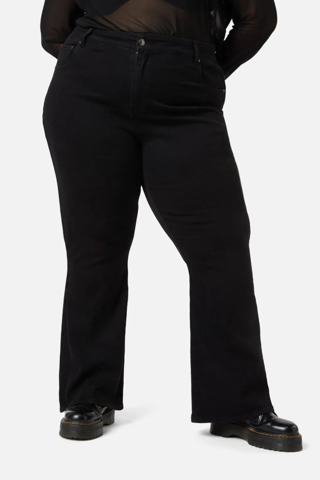 Lilith Curve Flare Jeans