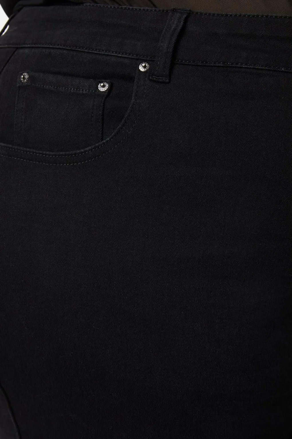 Lilith Curve Flare Jeans