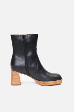 Platform Heel Boot