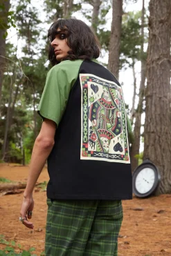 Queens Temper Raglan Tee