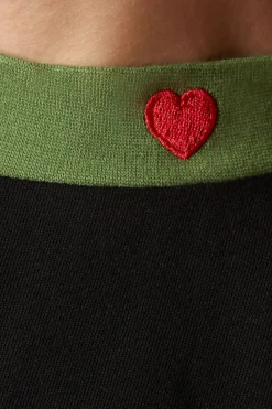 Queens Temper Raglan Tee